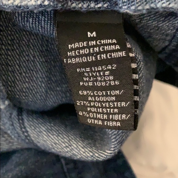 Dollhouse women’s jean jacket in dark wash - Picture 7 of 7